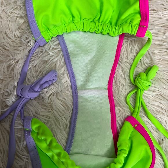 Shein women's tri-color triangle top +matching side-tie cheeky bottom bikini set - Picture 11 of 12